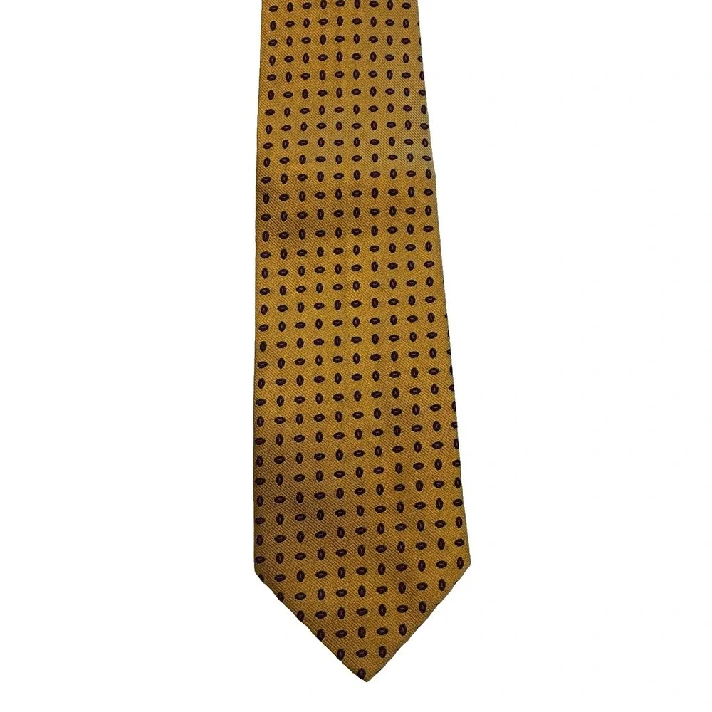 Brooks Brothers Men's 100% Silk necktie Designer Red/Gold Made USA EUC